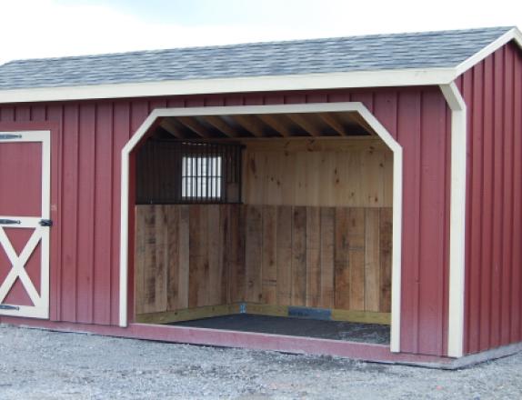 10x20 Run In Barn with Tack Room